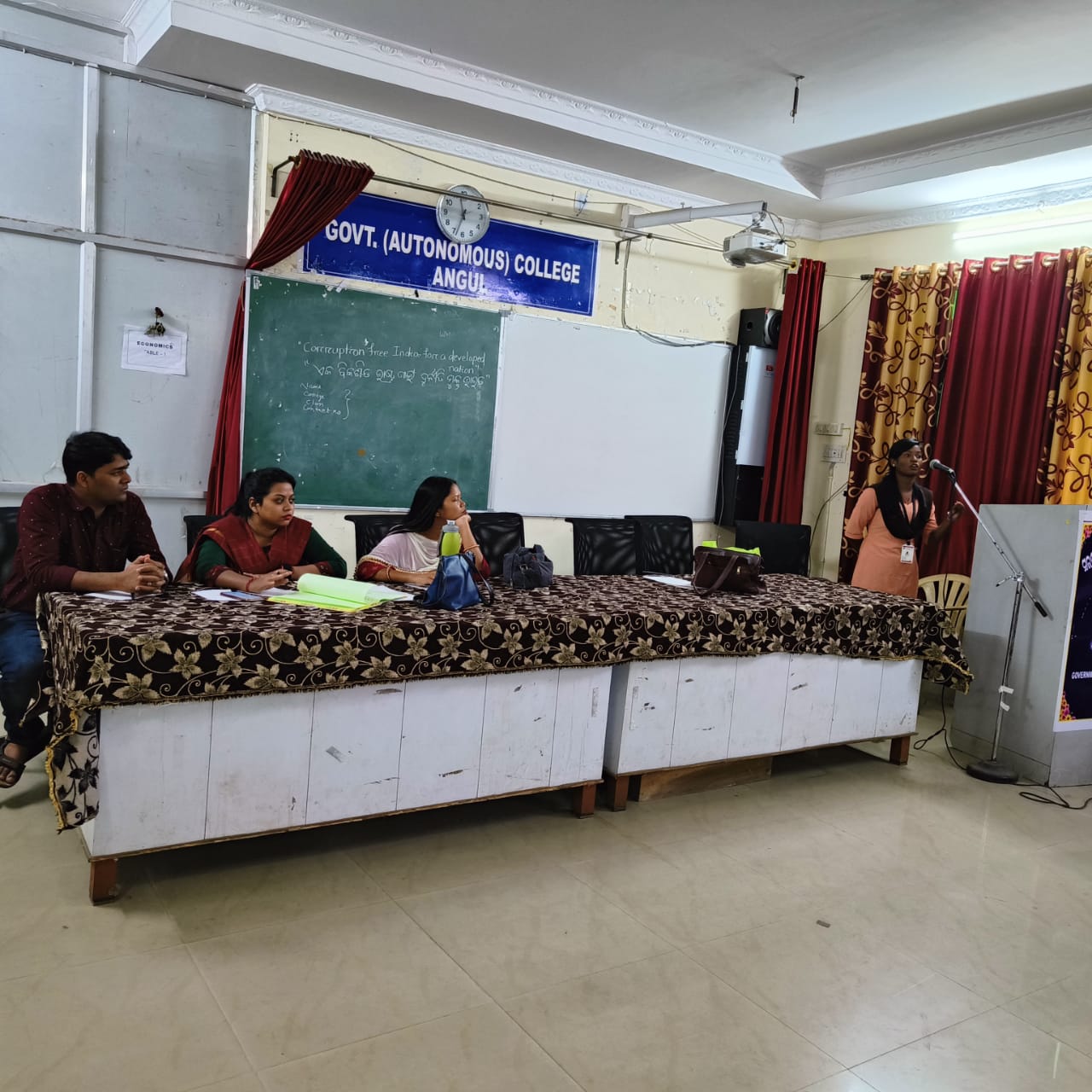 Debate competition on topic Corruption free India for a developed nation